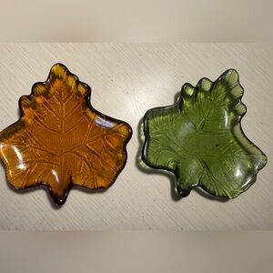 Mid Century vintage textured amber and green glass trinket dishes